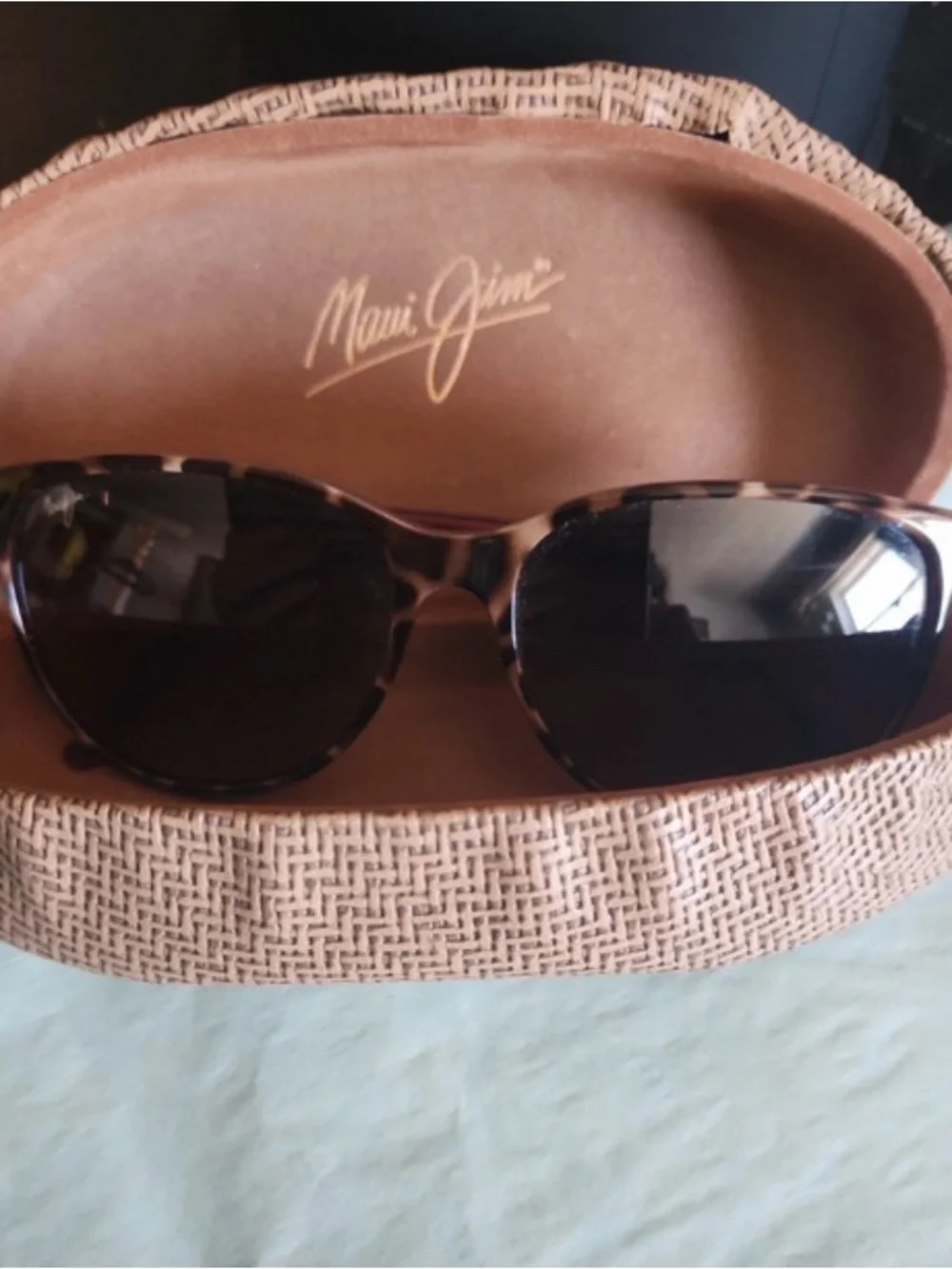 Maui Jim Ocean Polarized Sunglasses – Tortoise/Raspberry – Maui Rose – RS723-12B